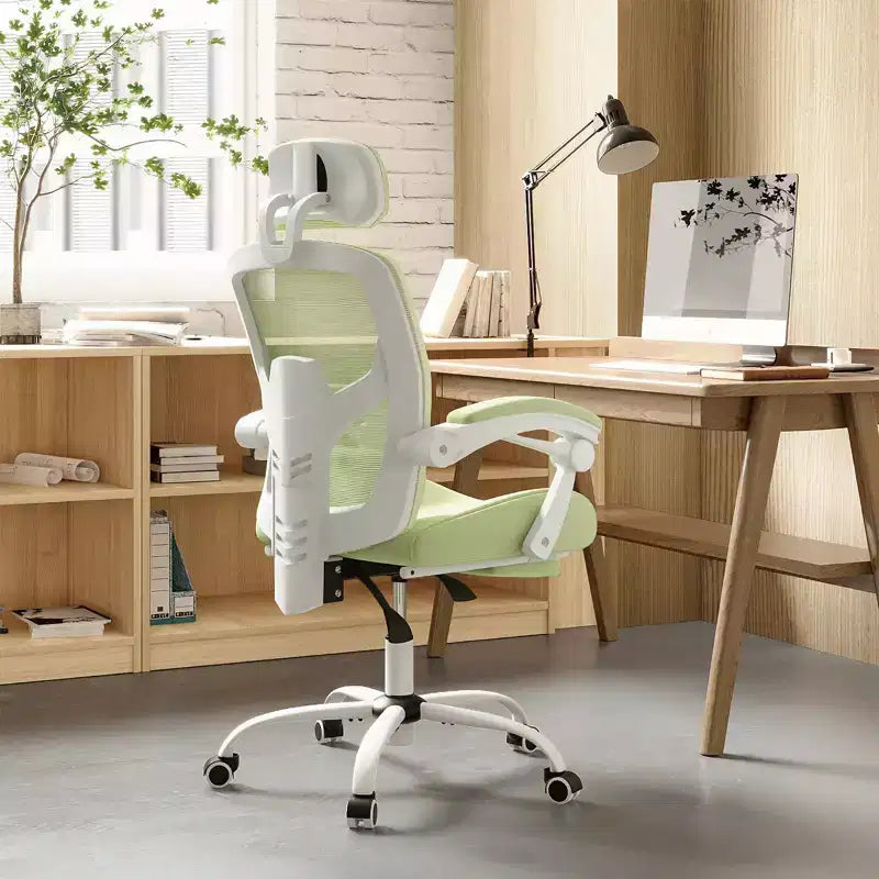 Ergonomiczny fotel biurowy z wysuwanym podnóżkiem, fotel gamingowy